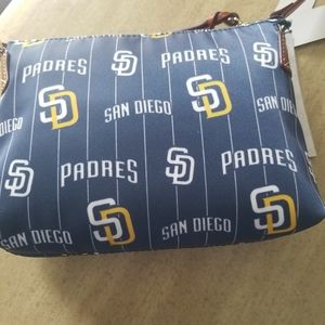 Dooney & Bourke  , San Diego Padres  crossbody pur